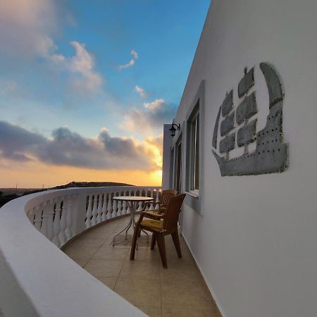 Lakena Sunset View Villa Menetaí Eksteriør bilde