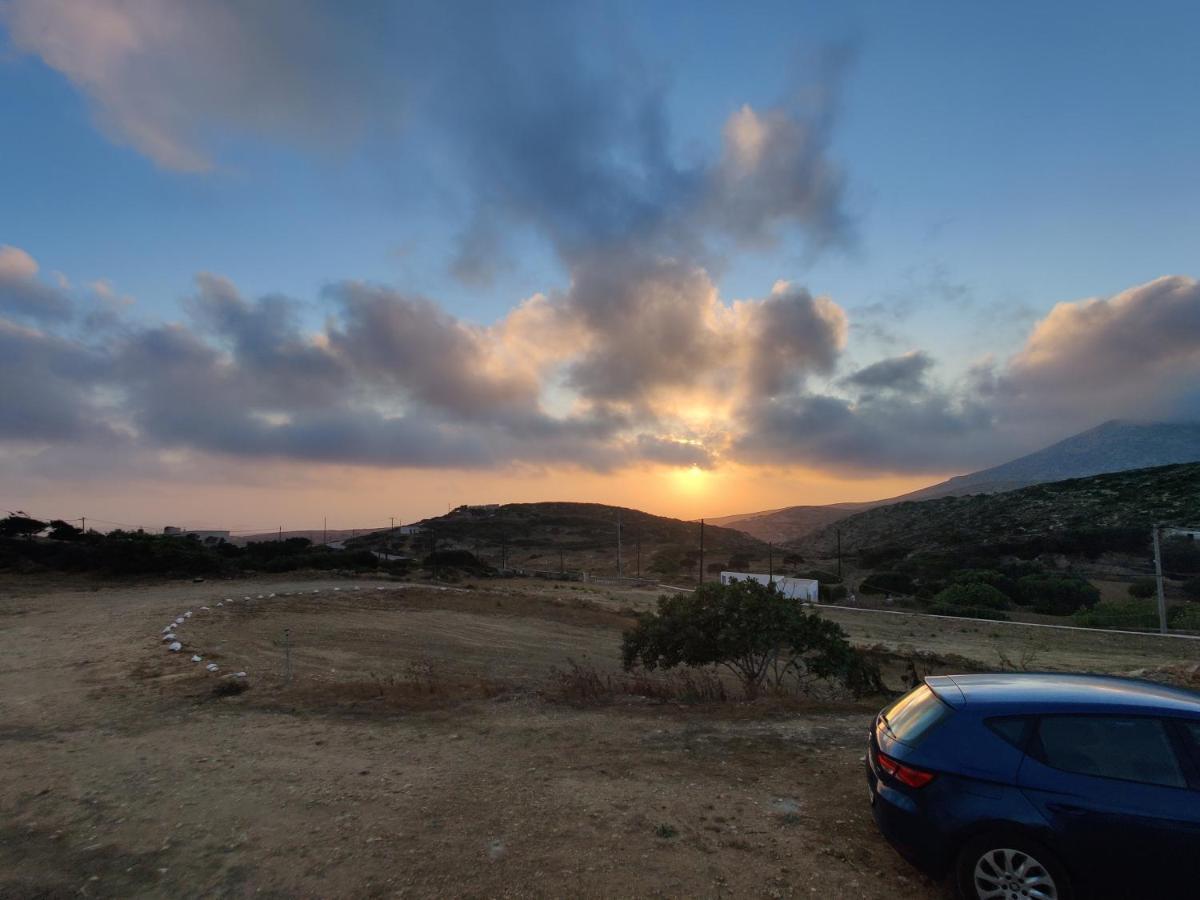 Lakena Sunset View Villa Menetaí Eksteriør bilde