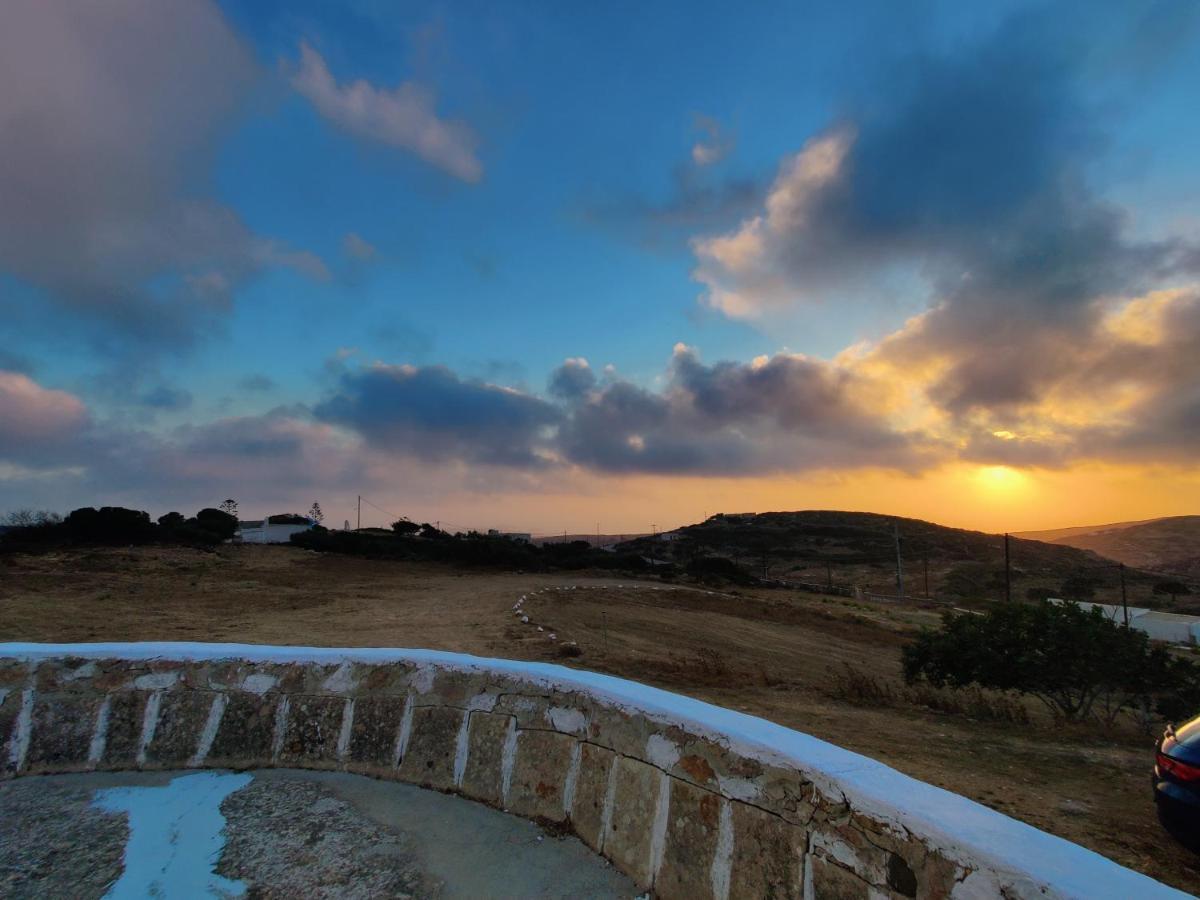 Lakena Sunset View Villa Menetaí Eksteriør bilde